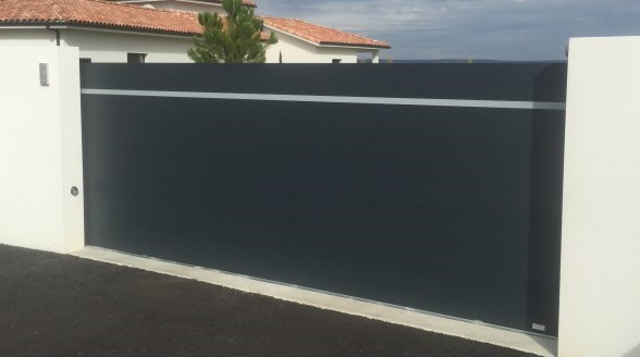portail en aluminuim