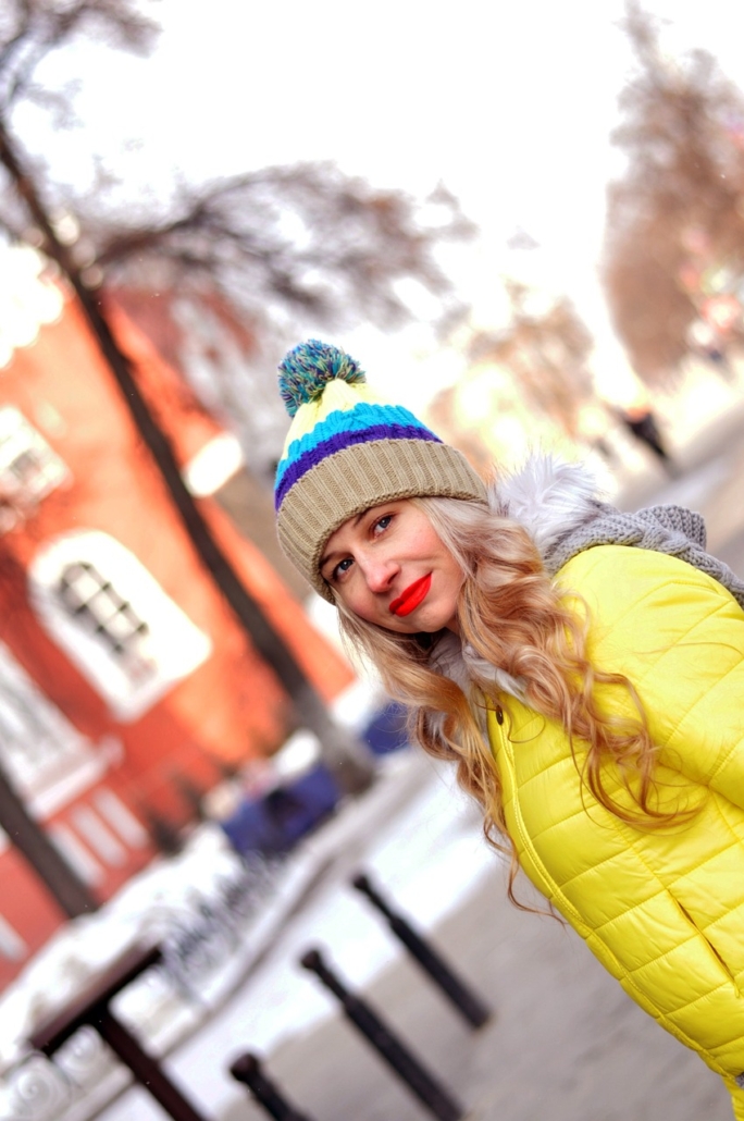 Cet hiver mesdames, optez pour le bonnet en cachemire avec pompon !