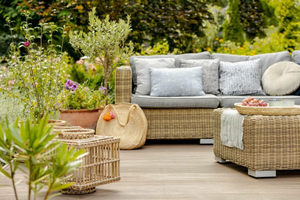 Préservez votre mobilier de jardin : les housses de protection sur mesure