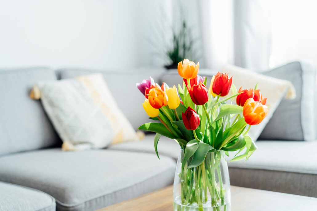 3 bouquets de fleurs pour décorer votre intérieur selon la saison